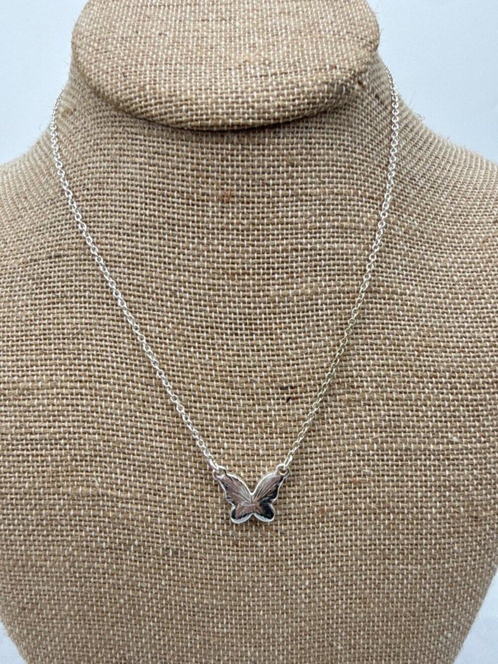 Vintage GV9 Silver Tone Butterfly Pendant Necklace Dainty Y2K Fairycore Coquette